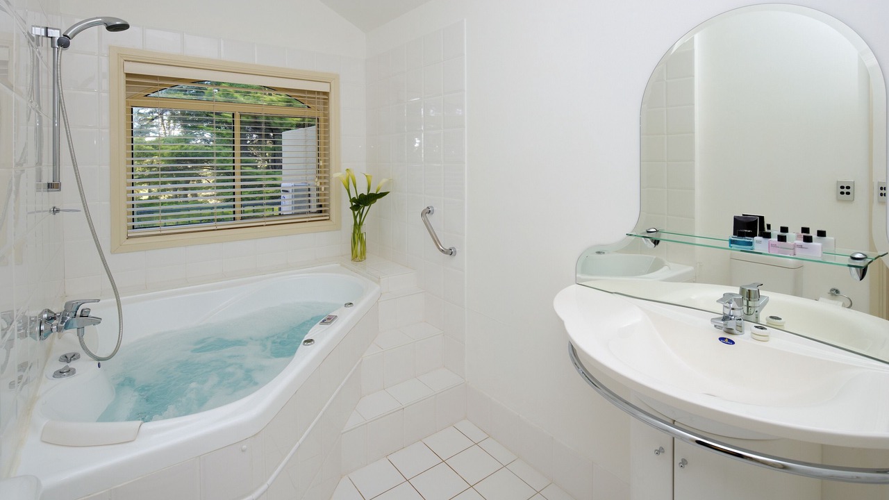 Photo of Bathroom in Wentworth Falls