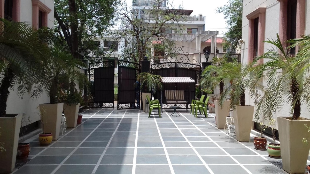 Photo of Outdoor in DLF Phase 3