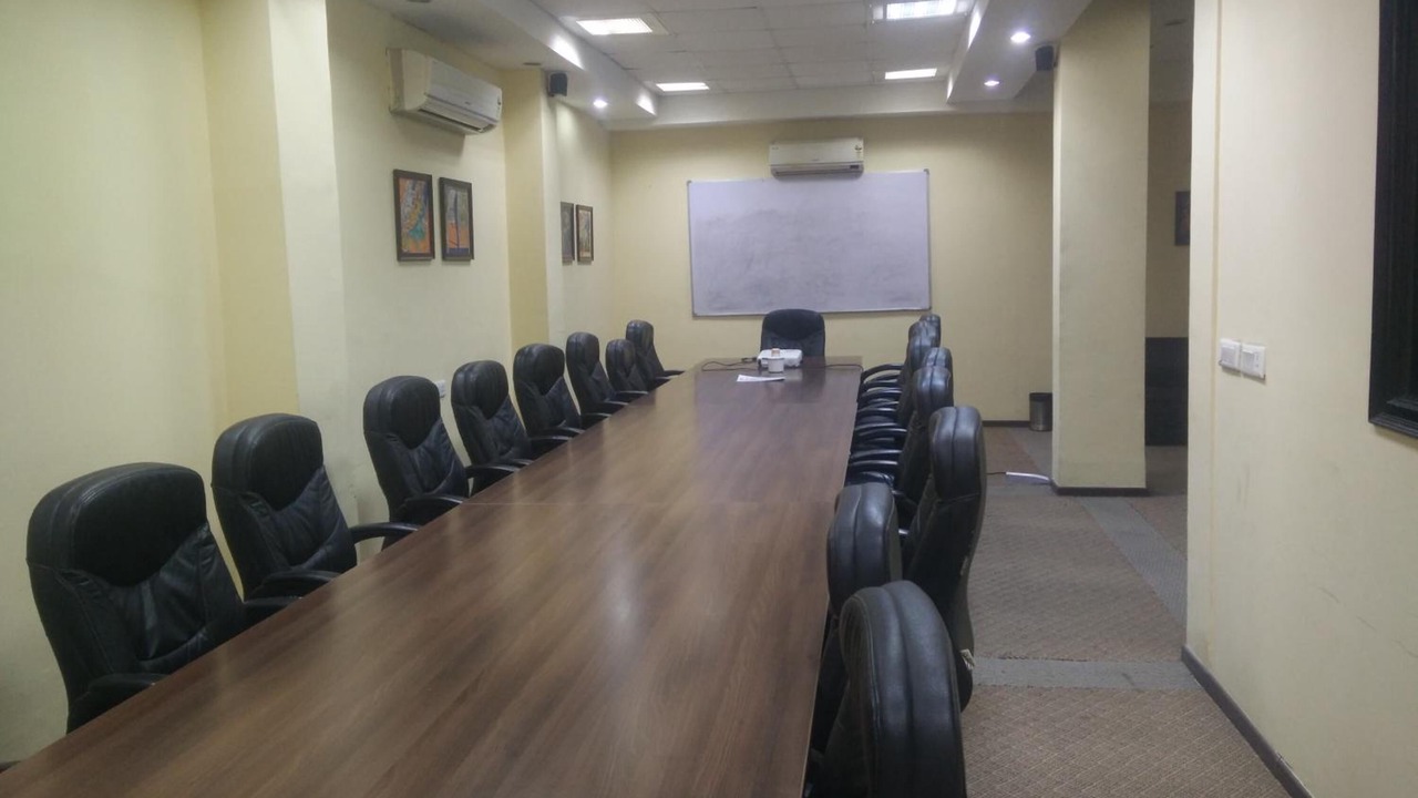 Photo of Others in DLF Phase 3