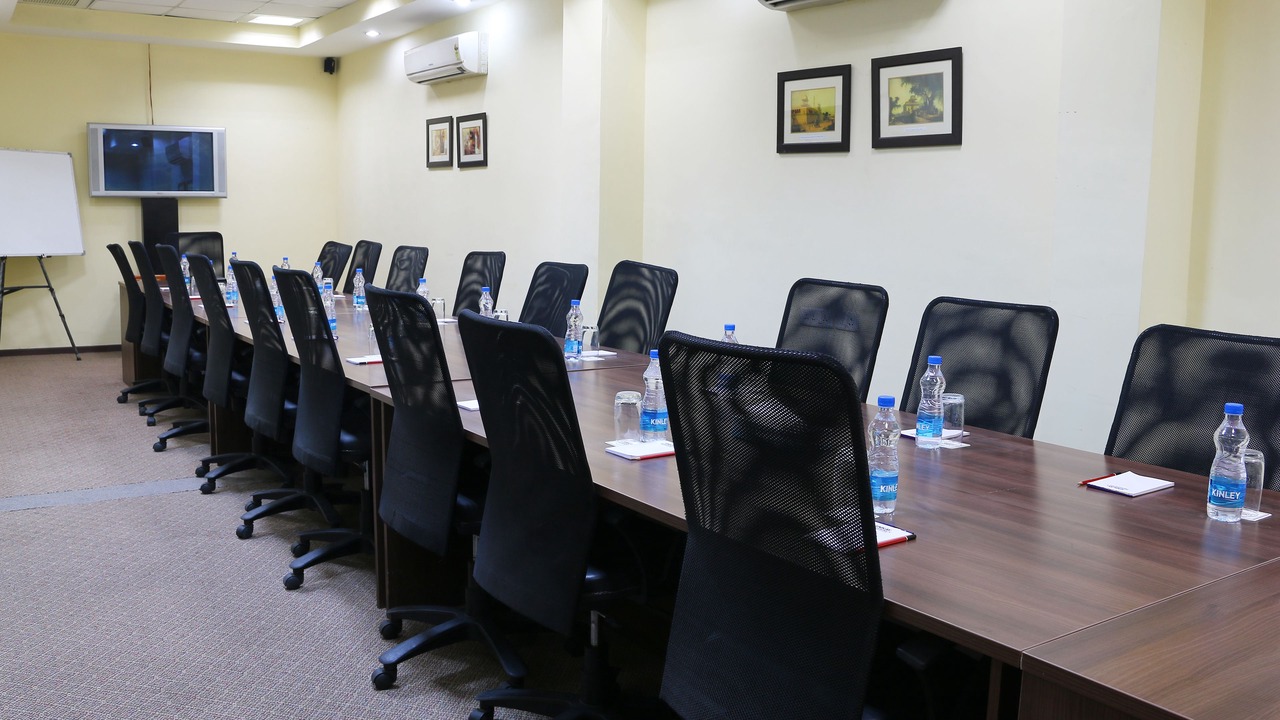 Photo of Others in DLF Phase 3