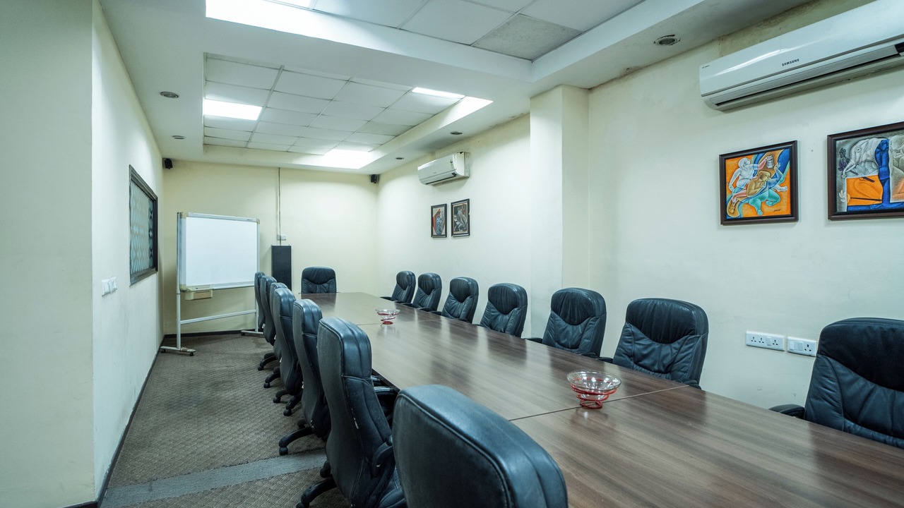 Photo of Others in DLF Phase 3