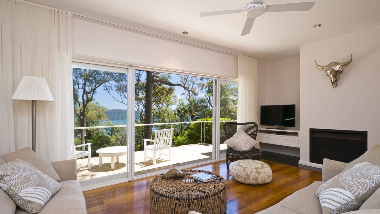 Photo of Livingroom in Whale Beach