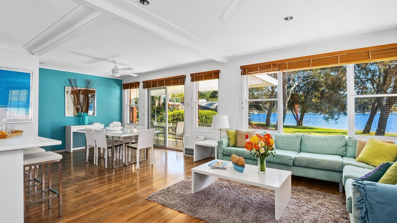 Photo of Livingroom in Palm Beach