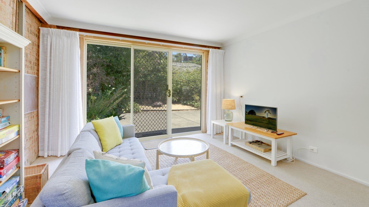 Photo of Livingroom in Avoca Beach