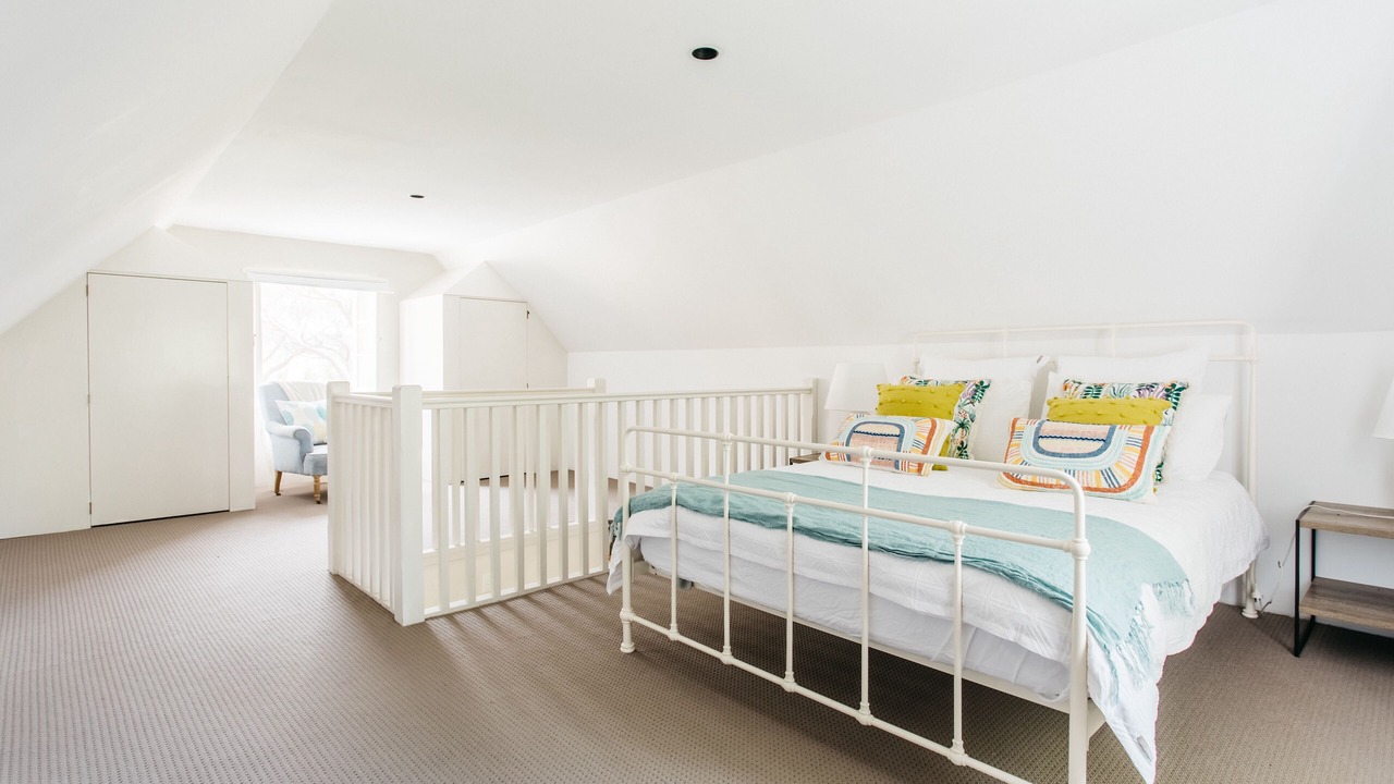 Photo of Bedroom in Parkesbourne