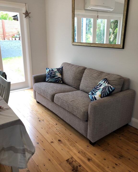 Photo of Livingroom in Newport
