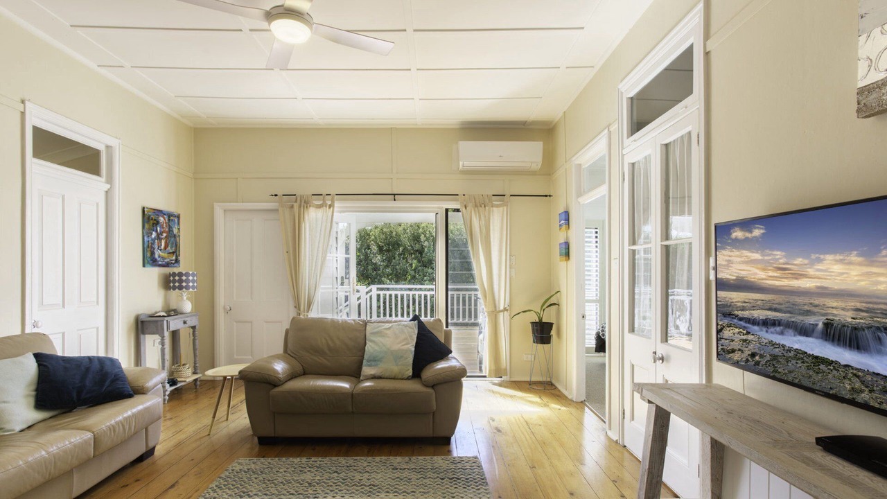 Photo of Livingroom in Pretty Beach Central Coast