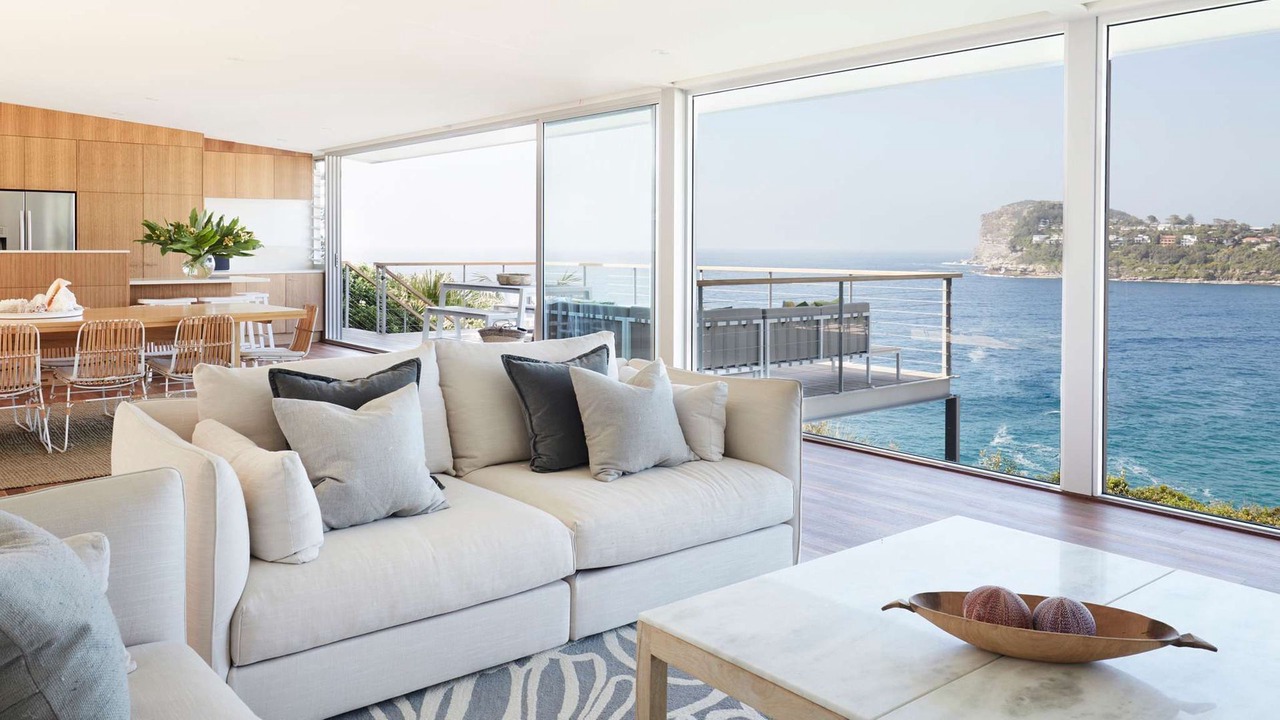 Photo of Livingroom in Whale Beach