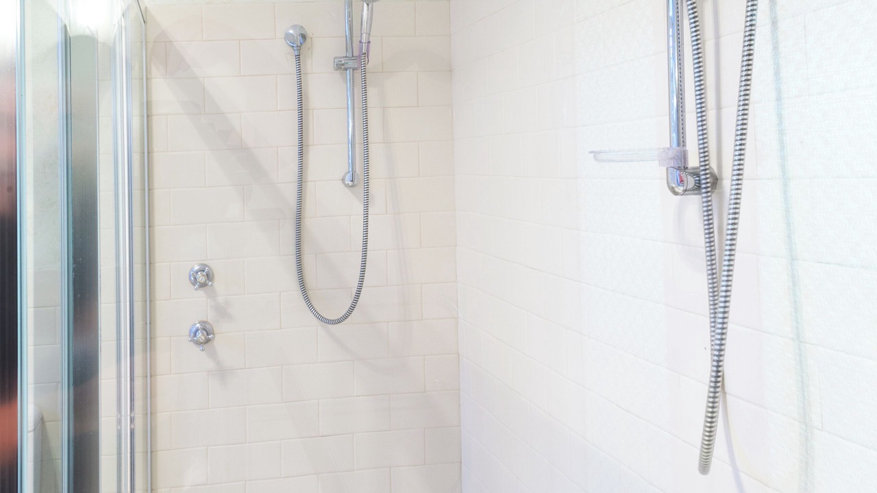 Photo of Bathroom in Wentworth Falls
