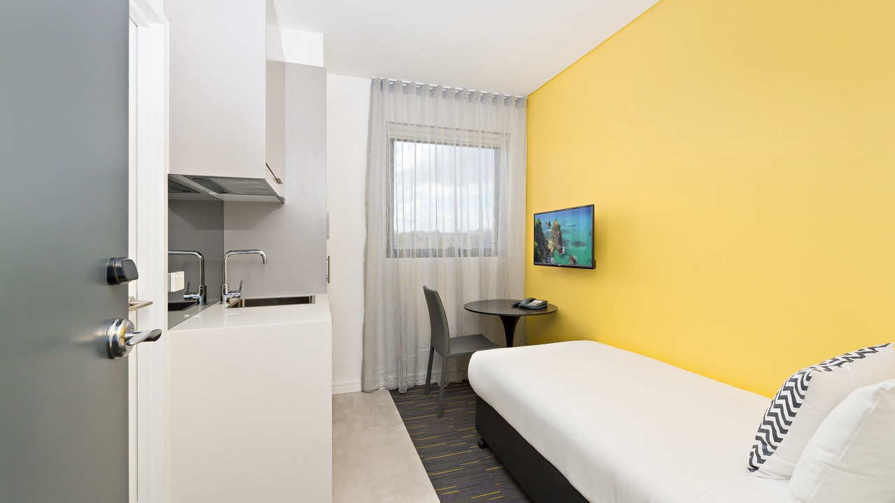 Photo of Bedroom in Alexandria