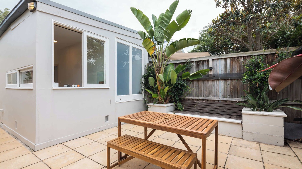 Photo of Outdoor in Annandale