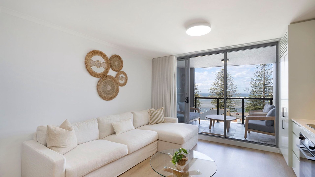Photo of Livingroom in The Entrance