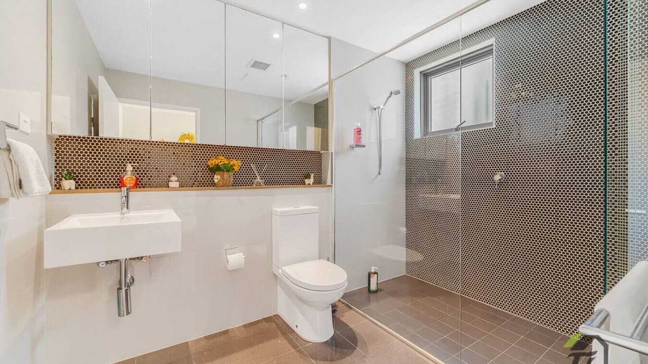 Photo of Bathroom in Chinatown