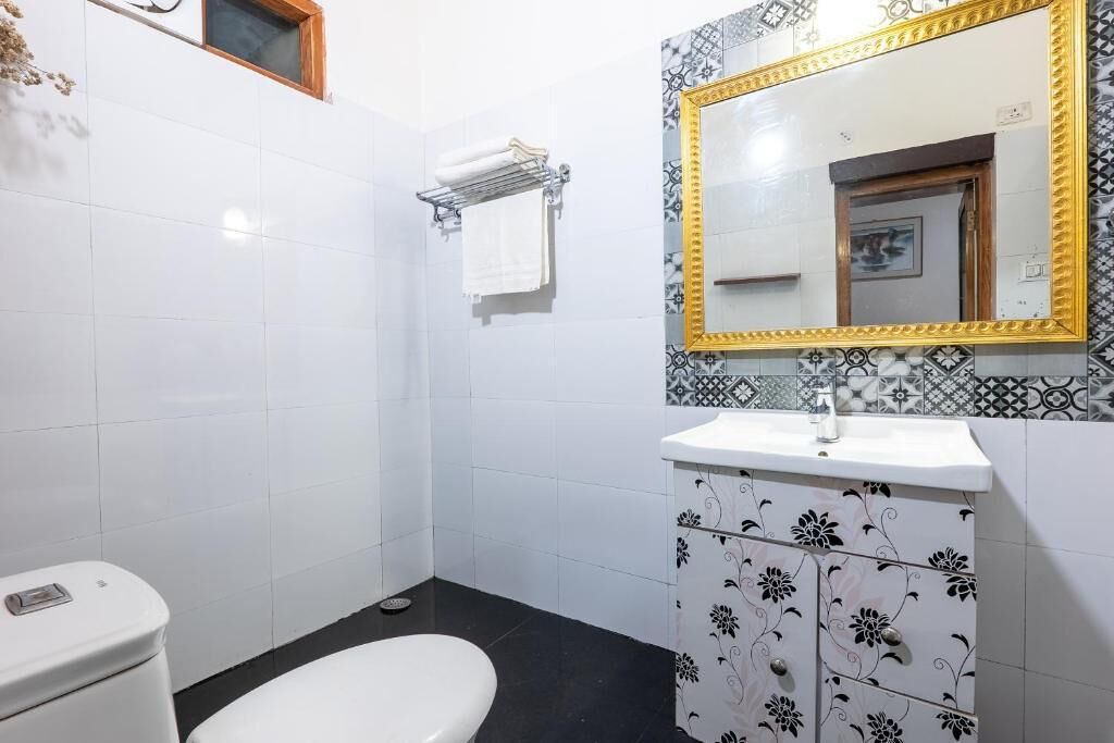 Photo of Bathroom in Nainital