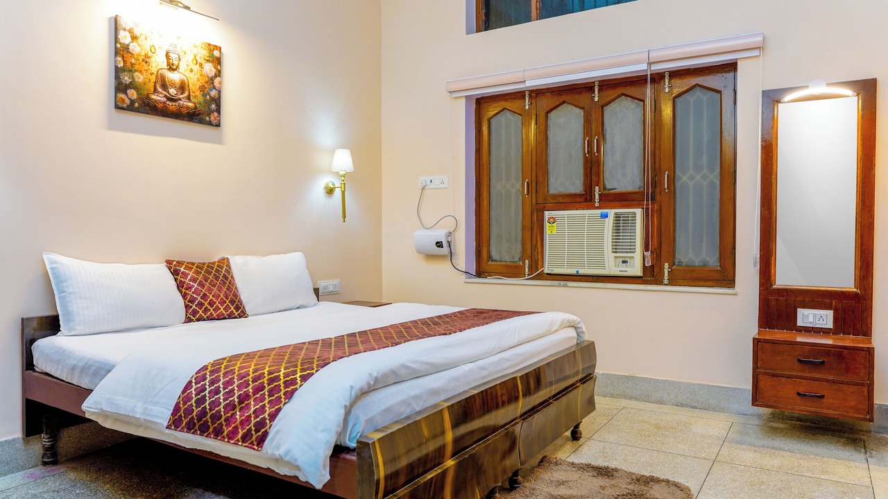 Photo of Bedroom in Varanasi