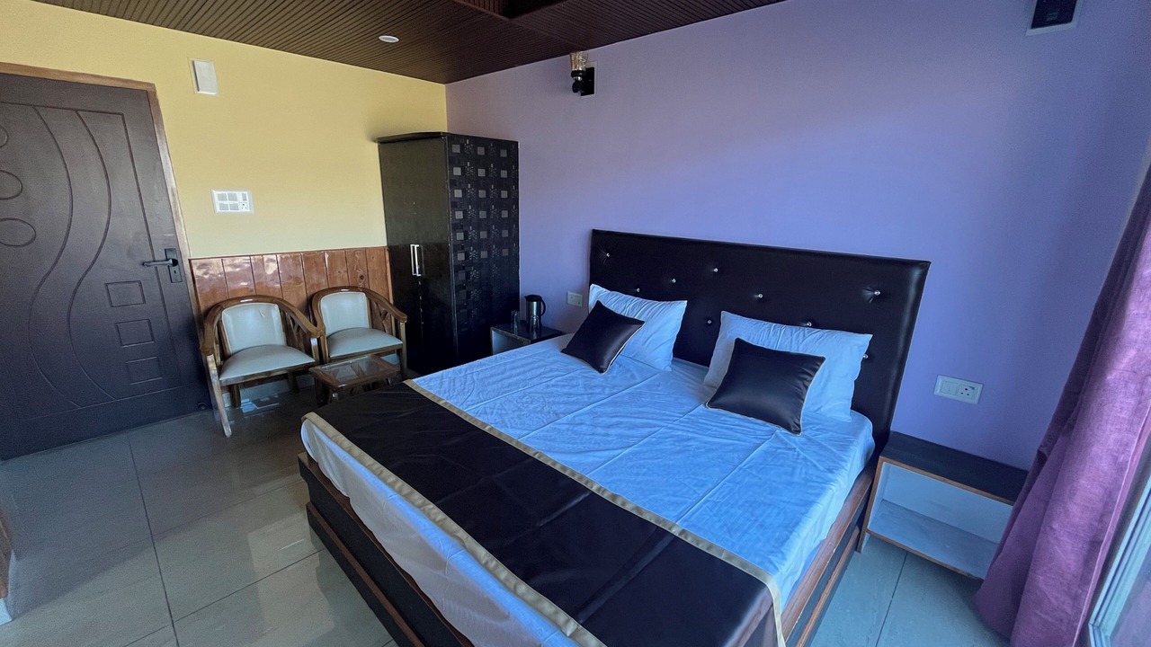 Photo of Bedroom in Sarahan