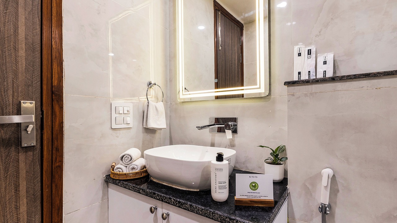 Photo of Bathroom in Sushant Lok