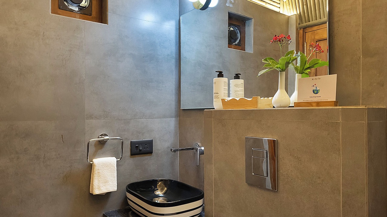 Photo of Bathroom in Igatpuri