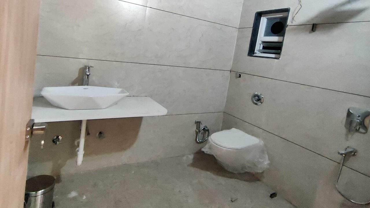 Photo of Bathroom in Pandharpur