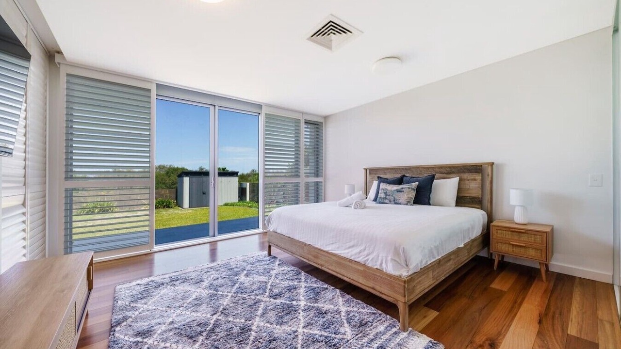 Photo of Bedroom in Magenta Shores