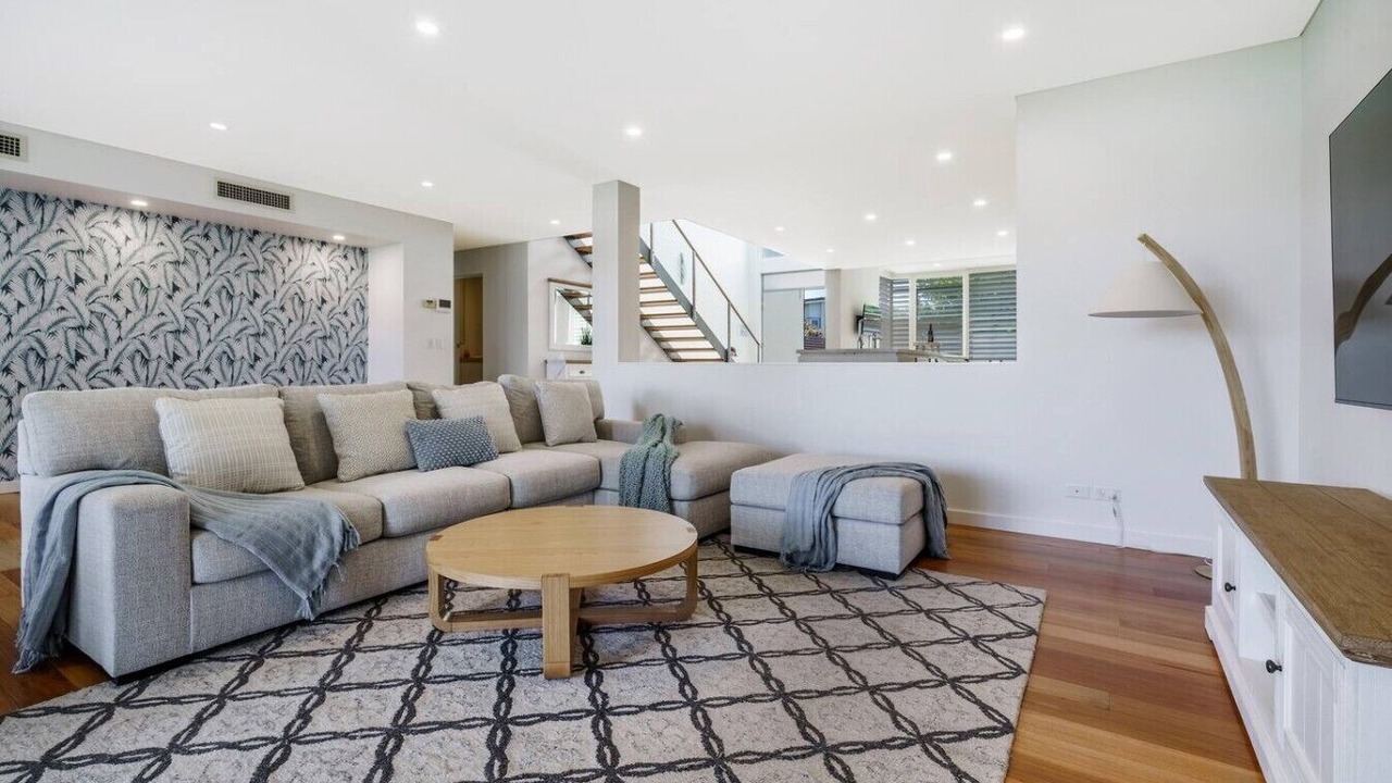 Photo of Livingroom in Magenta Shores