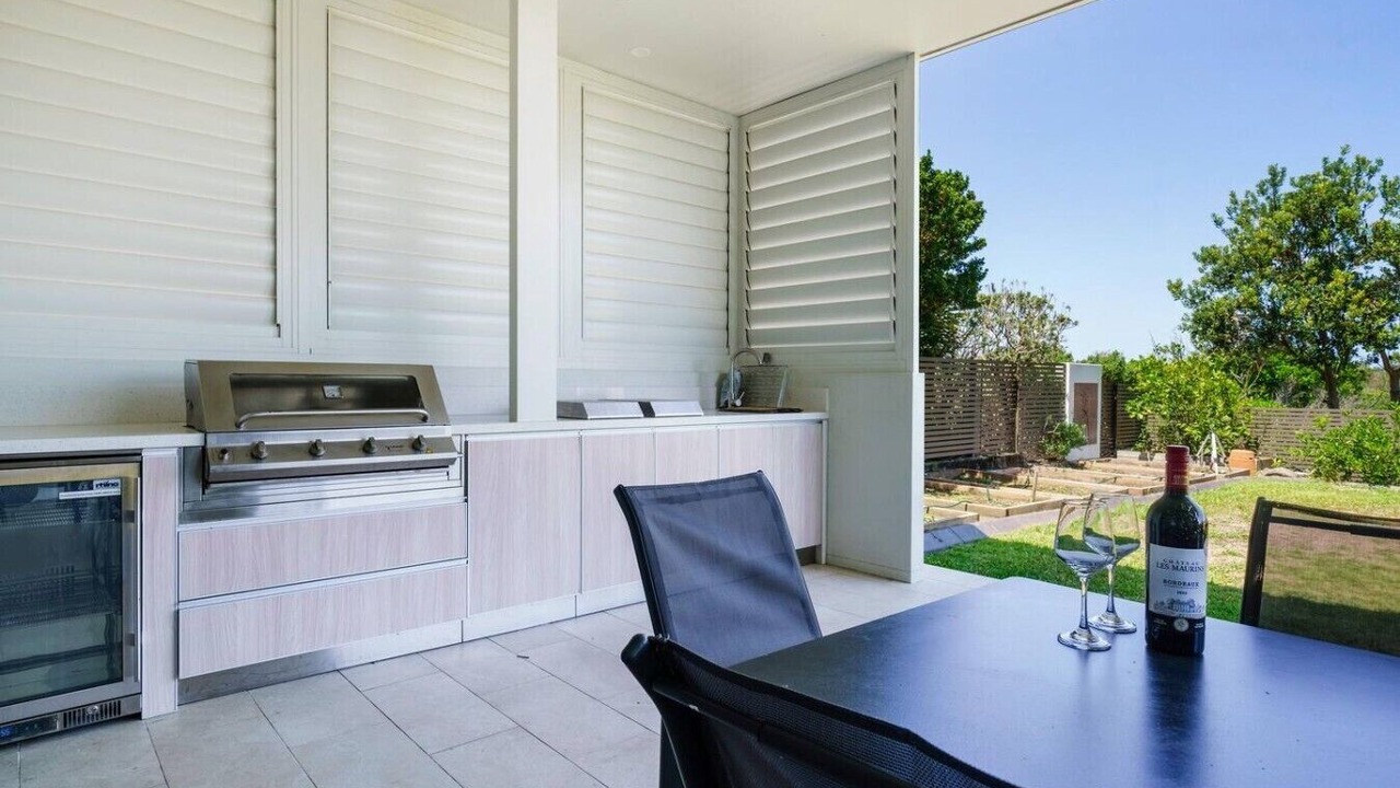 Photo of Outdoor in Magenta Shores