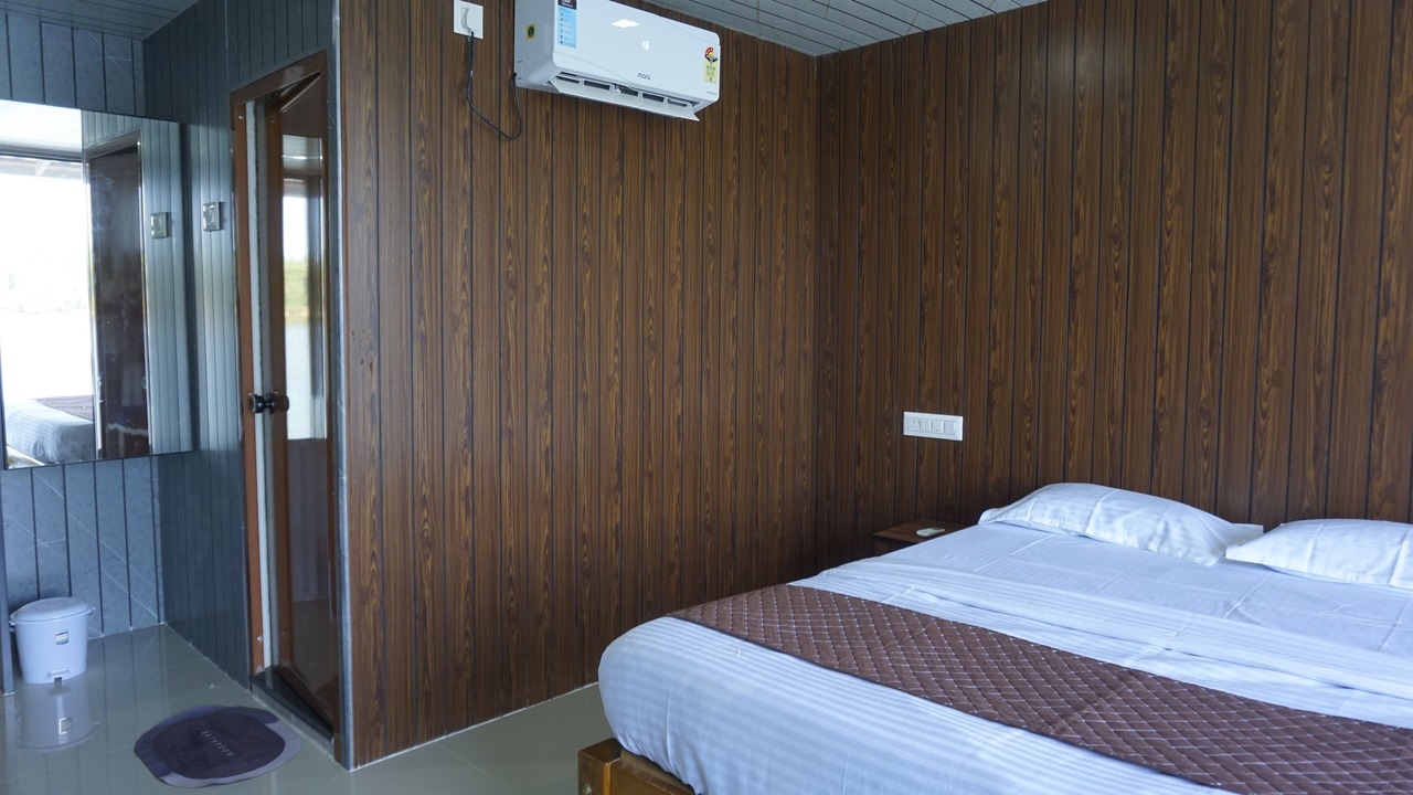 Photo of Bedroom in Kumta