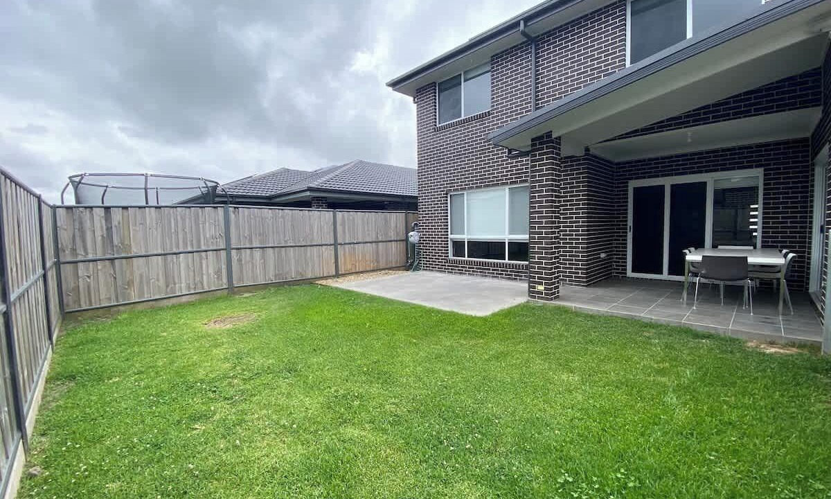 Photo of Outdoor in Gledswood Hills