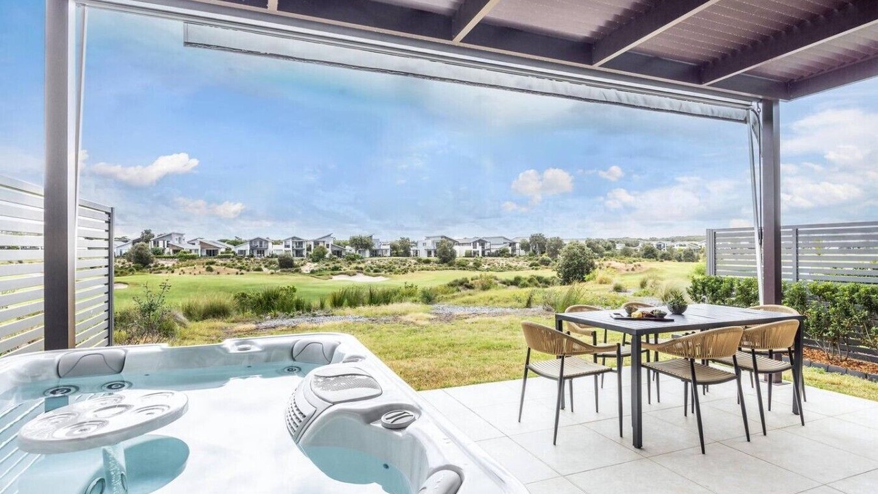 Photo of Outdoor in Magenta Shores