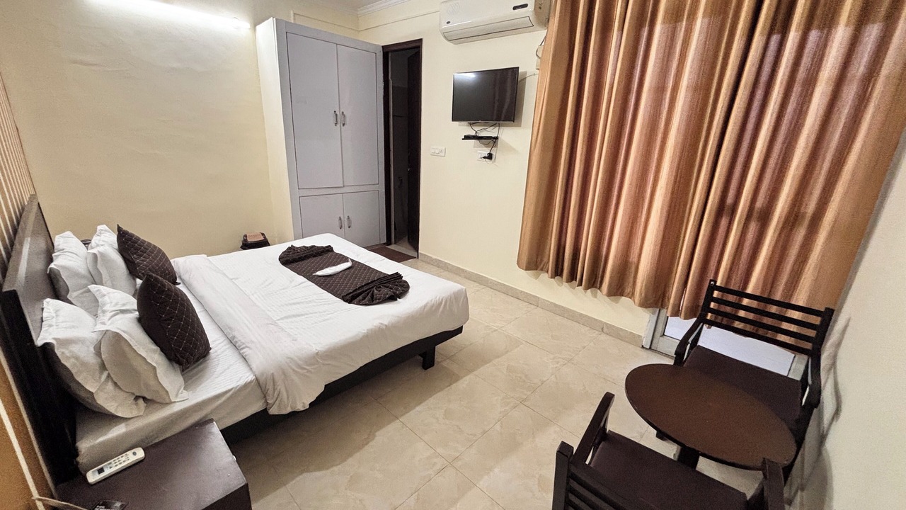 Photo of Bedroom in Rishikesh