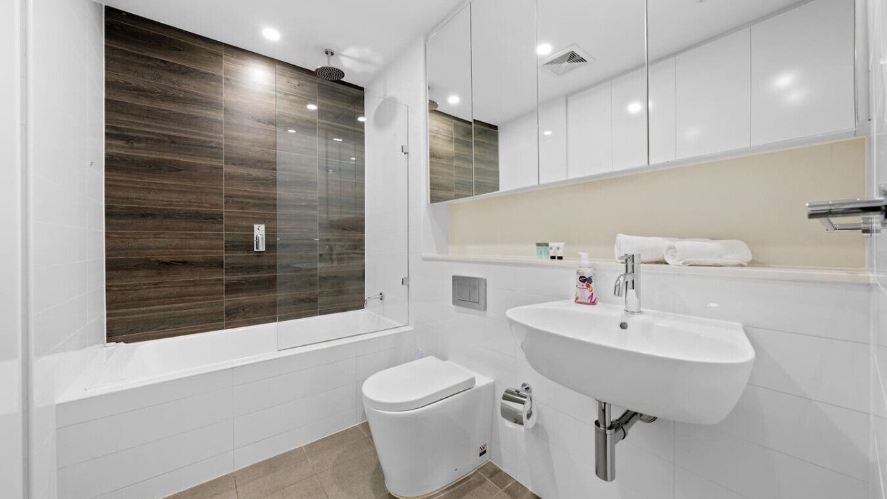 Photo of Bathroom in Zetland