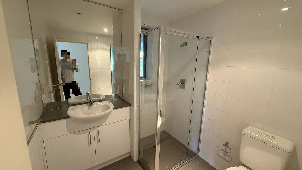 Photo of Bathroom in Zetland