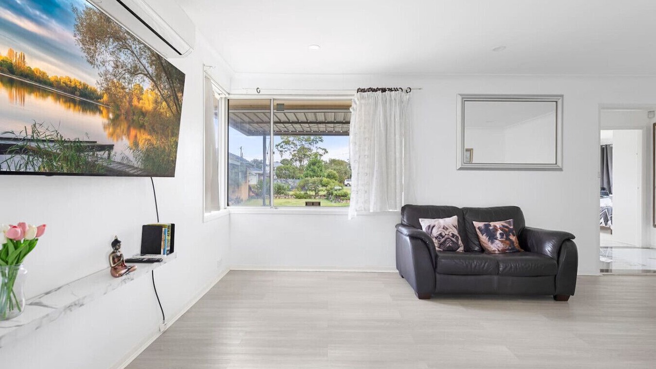 Photo of Livingroom in Werrington