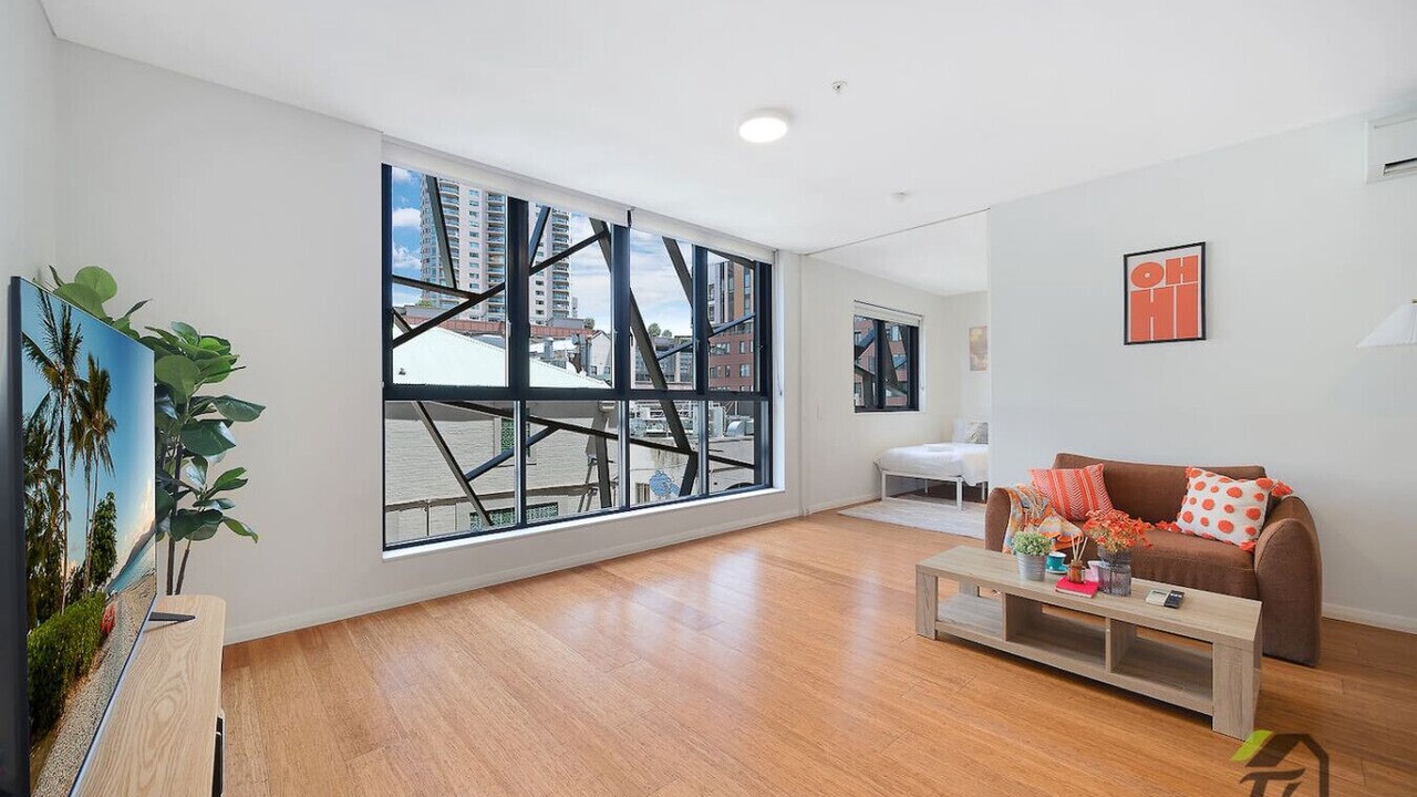 Photo of Livingroom in Chinatown