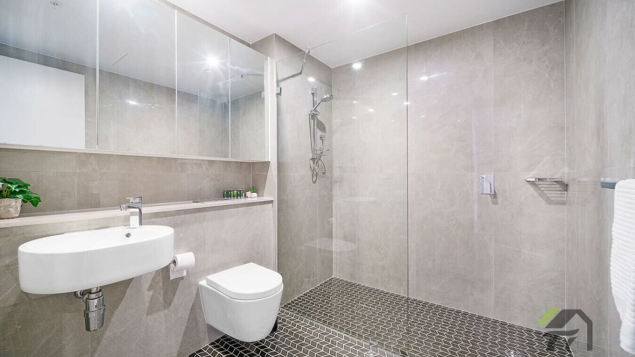 Photo of Bathroom in Eastgardens