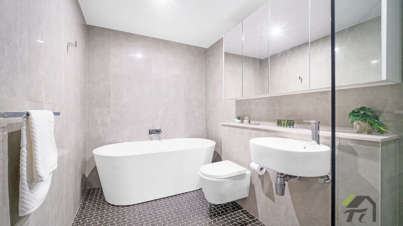 Photo of Bathroom in Eastgardens