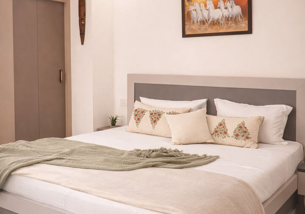 Photo of Bedroom in DLF Phase 5