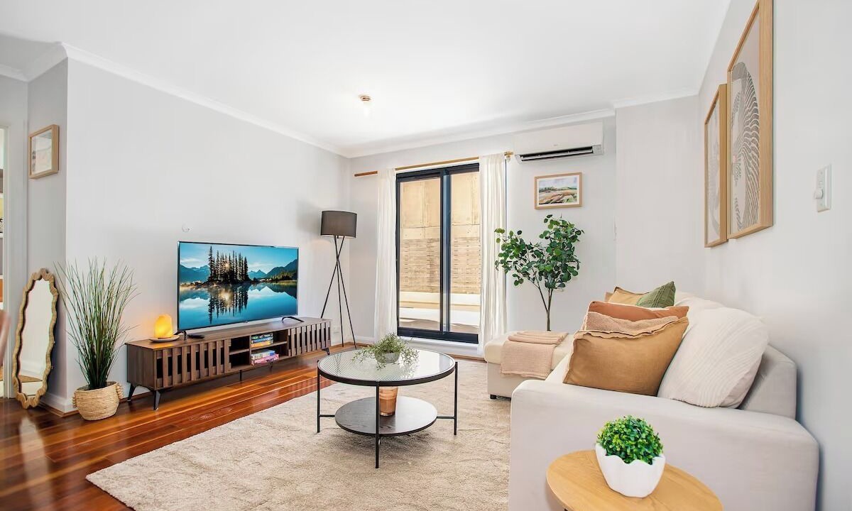 Photo of Livingroom in Redfern