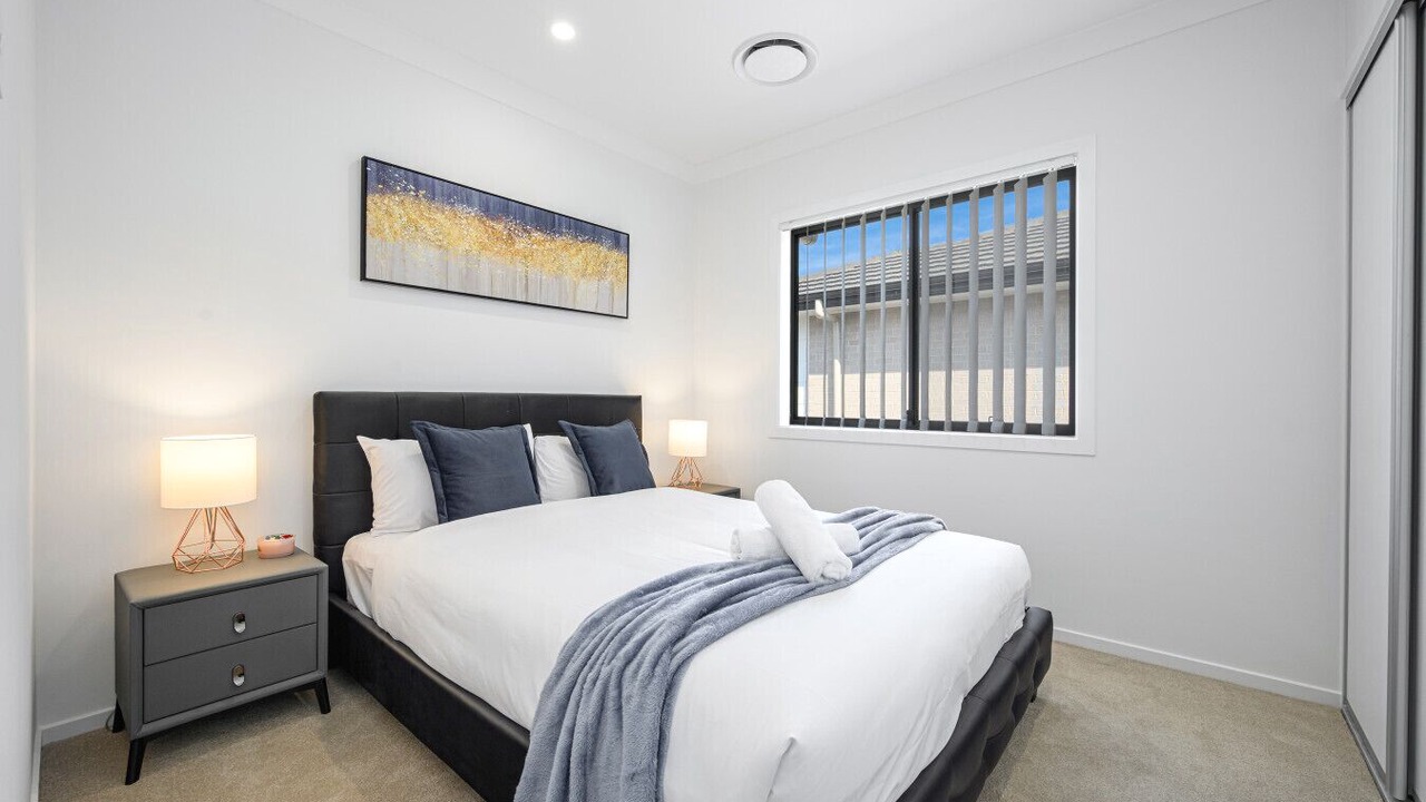 Photo of Bedroom in Austral