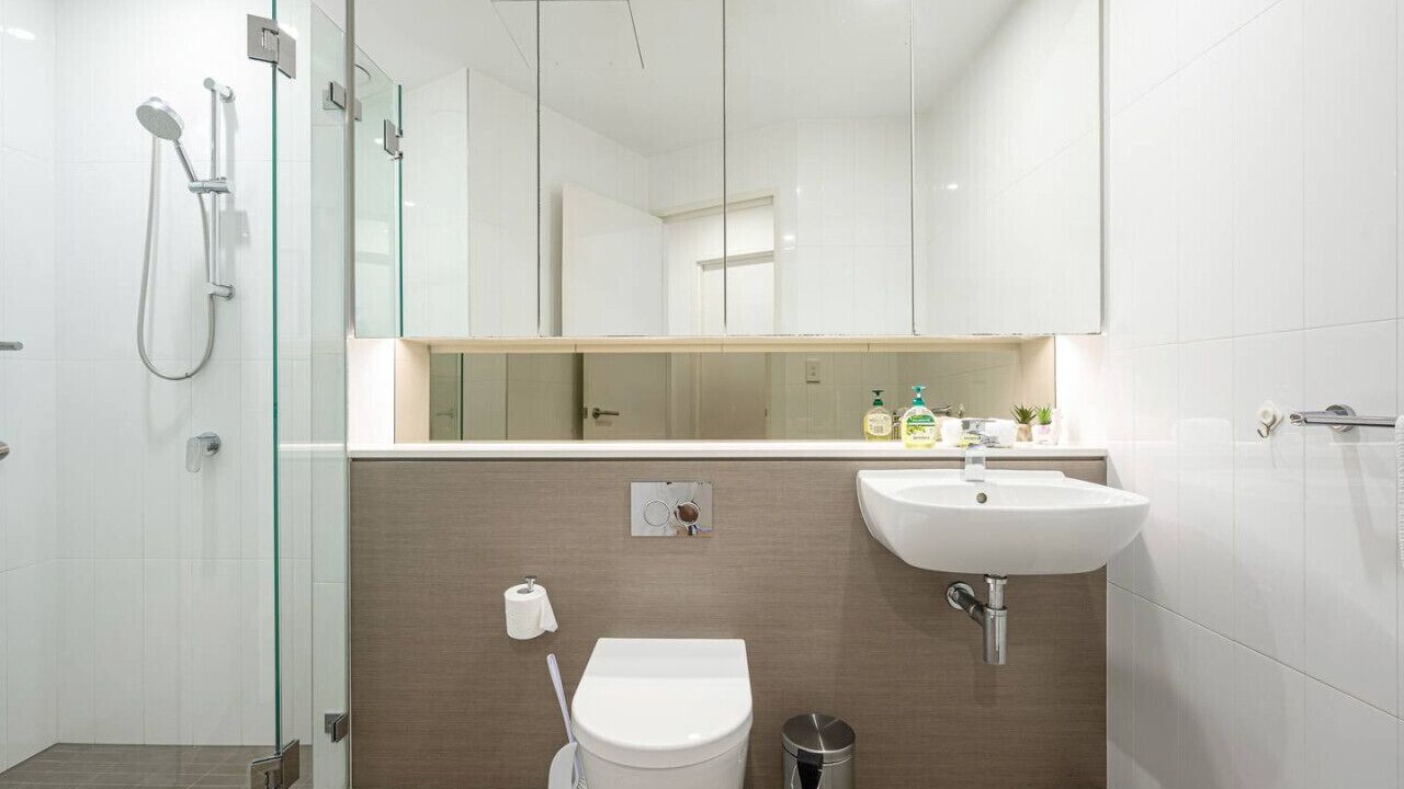 Photo of Bathroom in Rosebery