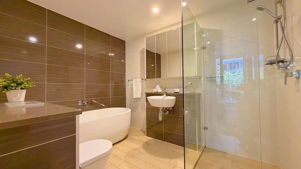Photo of Bathroom in Zetland