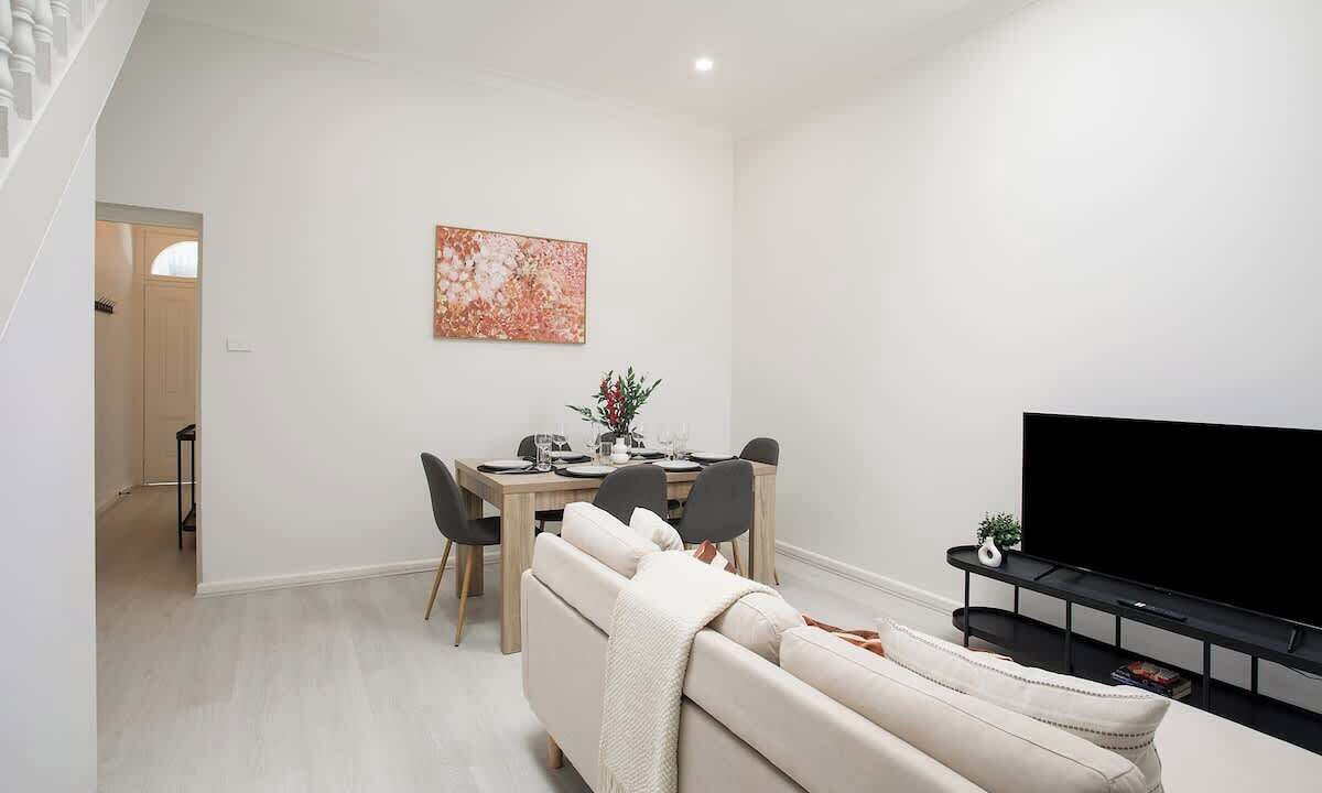 Photo of Livingroom in Glebe