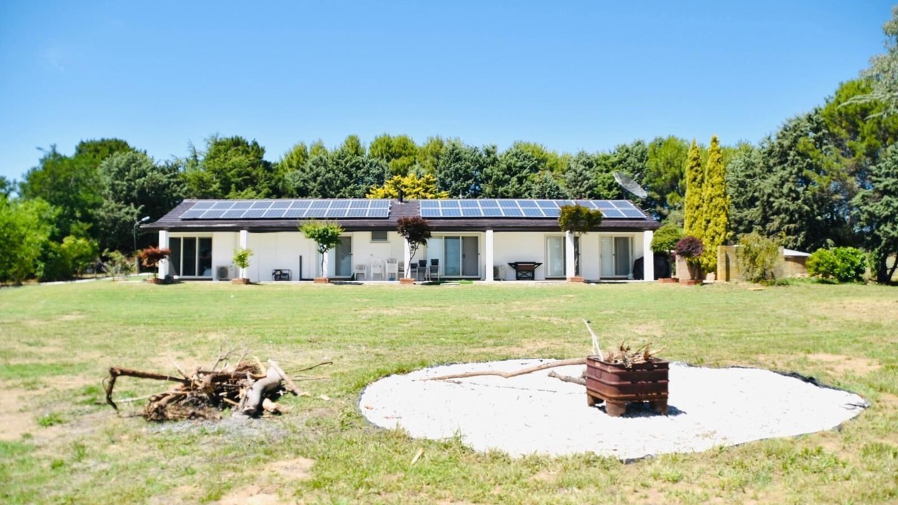 Photo of Outdoor in Sutton