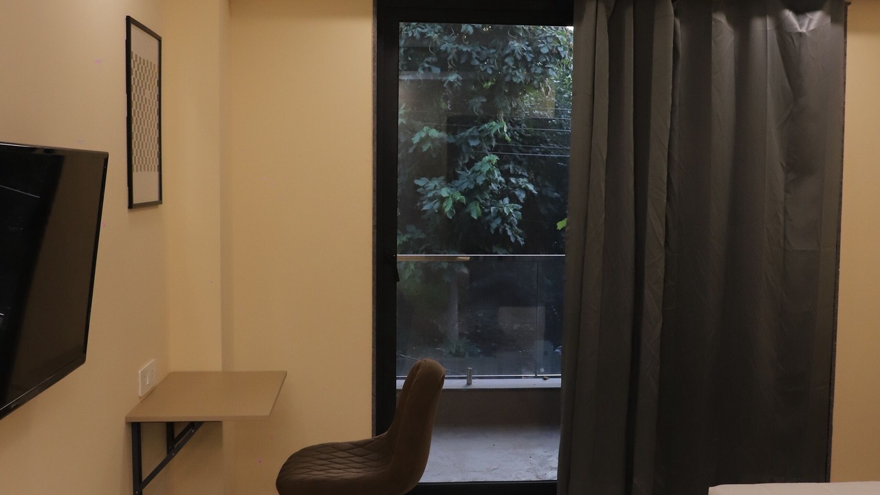 Photo of Bedroom in DLF City
