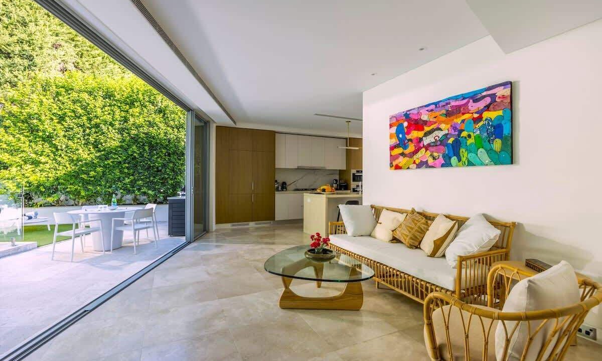 Photo of Livingroom in Double Bay