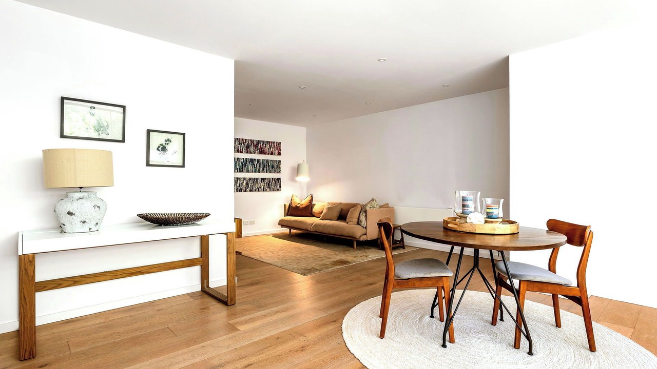 Photo of Livingroom in Clifton Gardens