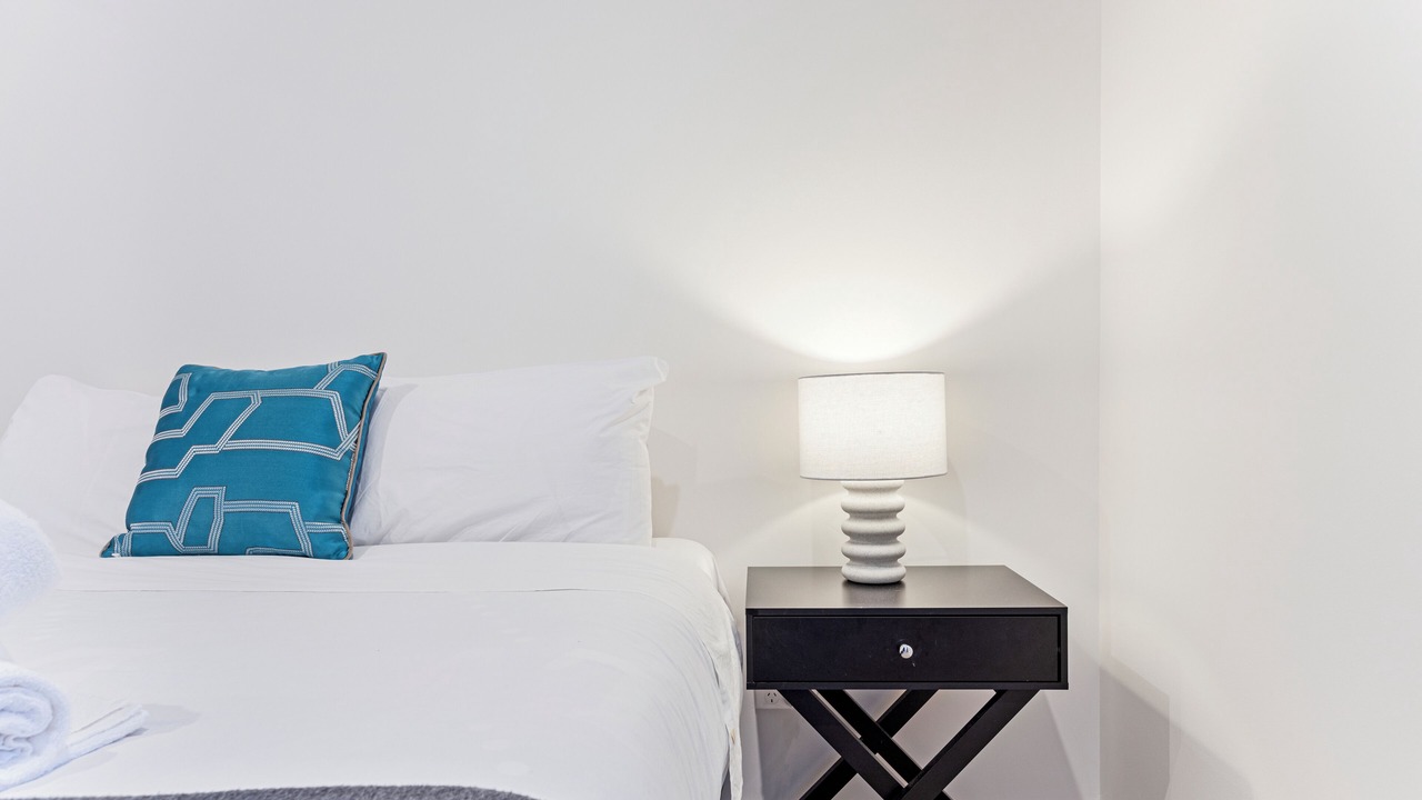 Photo of Bedroom in Melrose Park