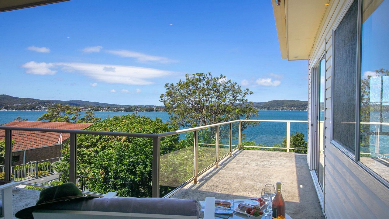 Photo of Patio Balcony in Point Clare