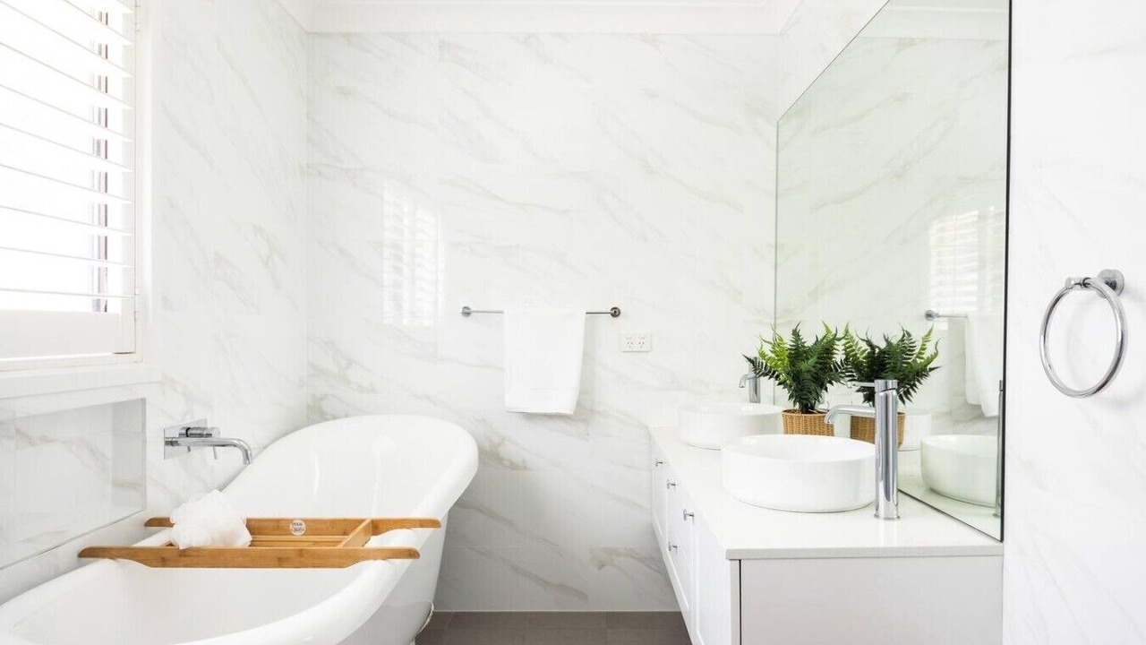 Photo of Bathroom in Caves Beach