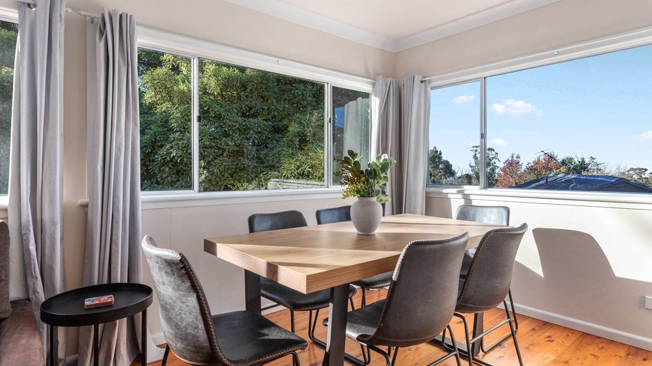 Photo of Livingroom in Wentworth Falls